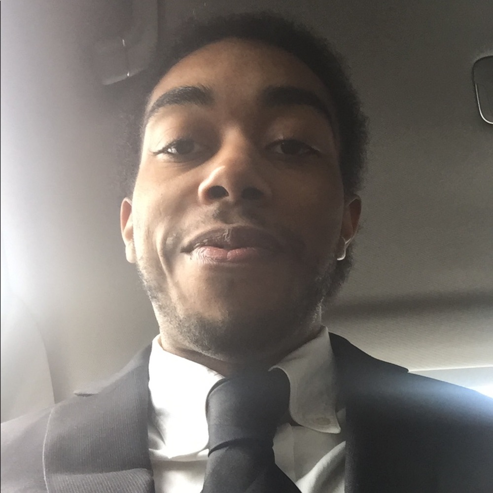 Meet your Posher, Christopher